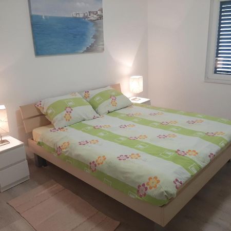 Apartman Maslina Pisak Esterno foto