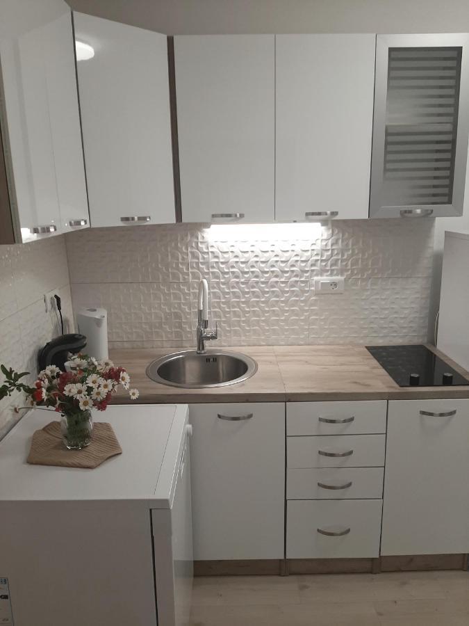 Apartman Maslina Pisak Esterno foto
