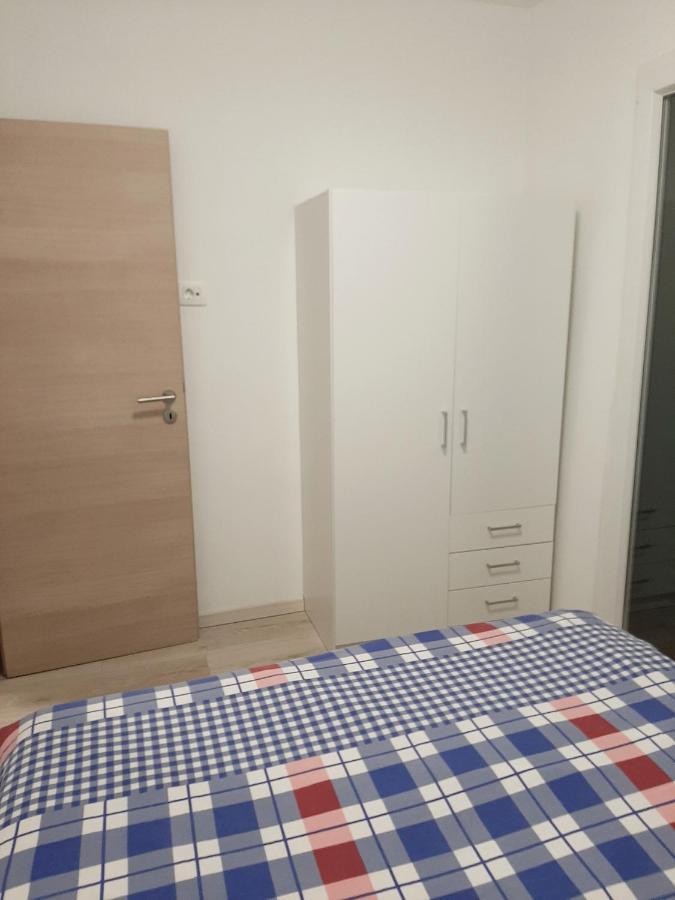 Apartman Maslina Pisak Esterno foto