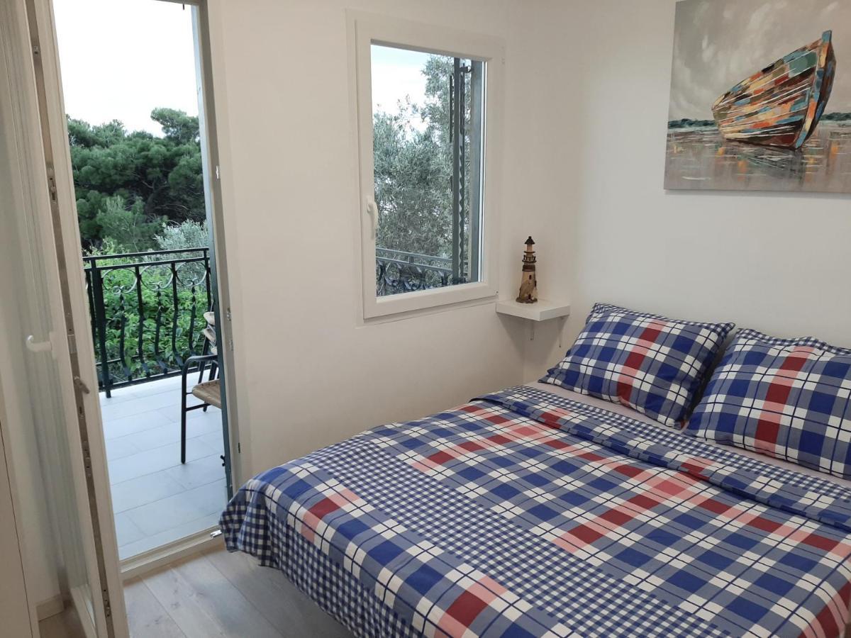Apartman Maslina Pisak Esterno foto