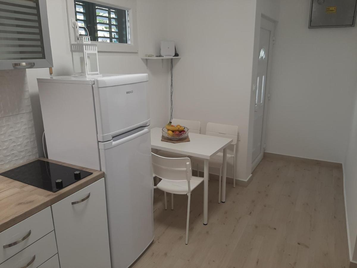 Apartman Maslina Pisak Esterno foto
