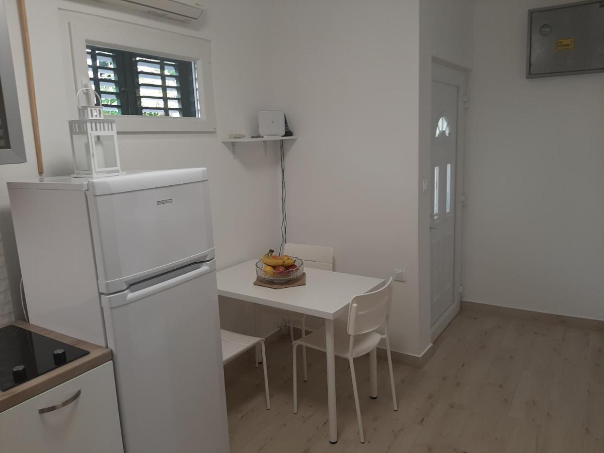 Apartman Maslina Pisak Esterno foto